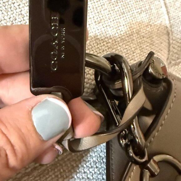 Coach Shoulder/Cross Body Bag Hobo X Large - NWT - Picture 6 of 7